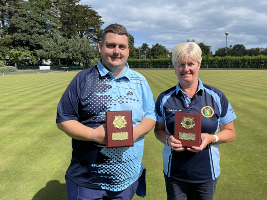 Mixed Pairs Runners-up - Jonathan Niblock & Lorraine Morrow